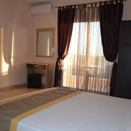 Thassos Grand & * Limenaria (Thasos)