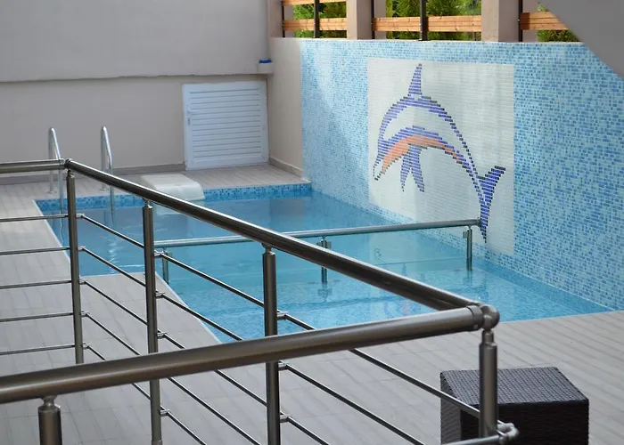 Thassos Grand & アパート *