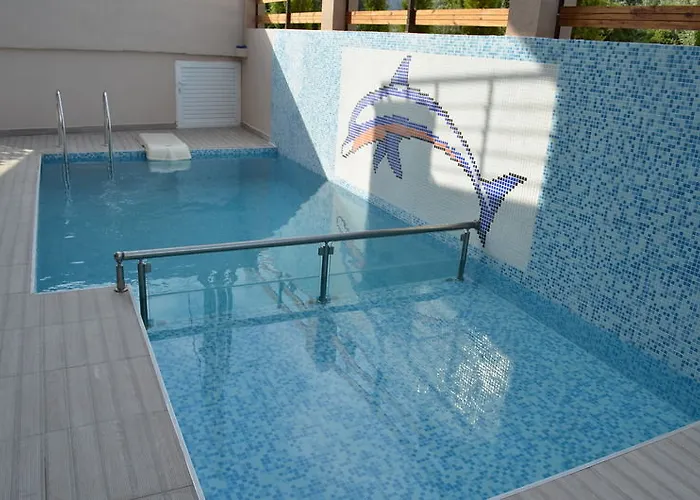 Thassos Grand & リメナリア