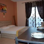 شقة Thassos Grand & يميناريا