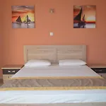 Thassos Grand & *