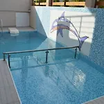 Thassos Grand & يميناريا