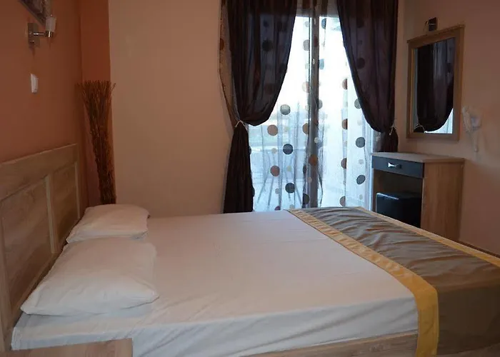 Thassos Grand & דירה